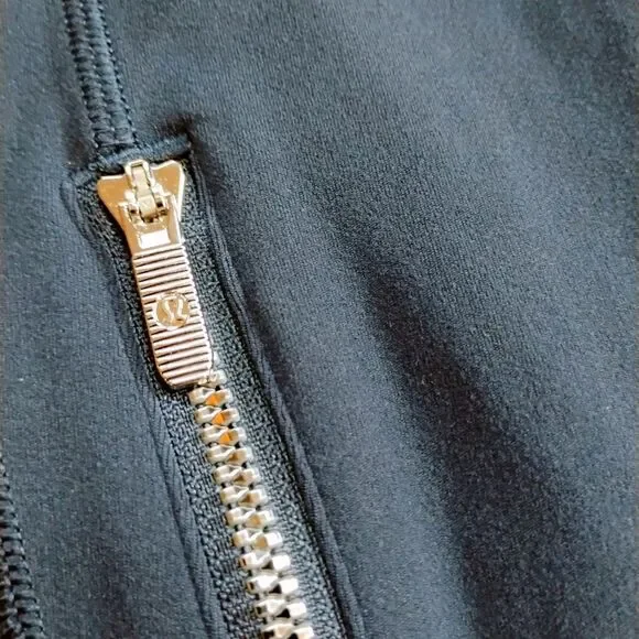 Lululemon Define Jacket Size 8 Navy Blue Full Zip Luon Yoga Running Activewear - Picture 14 of 16